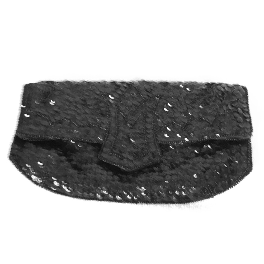 Black beaded evening clutch